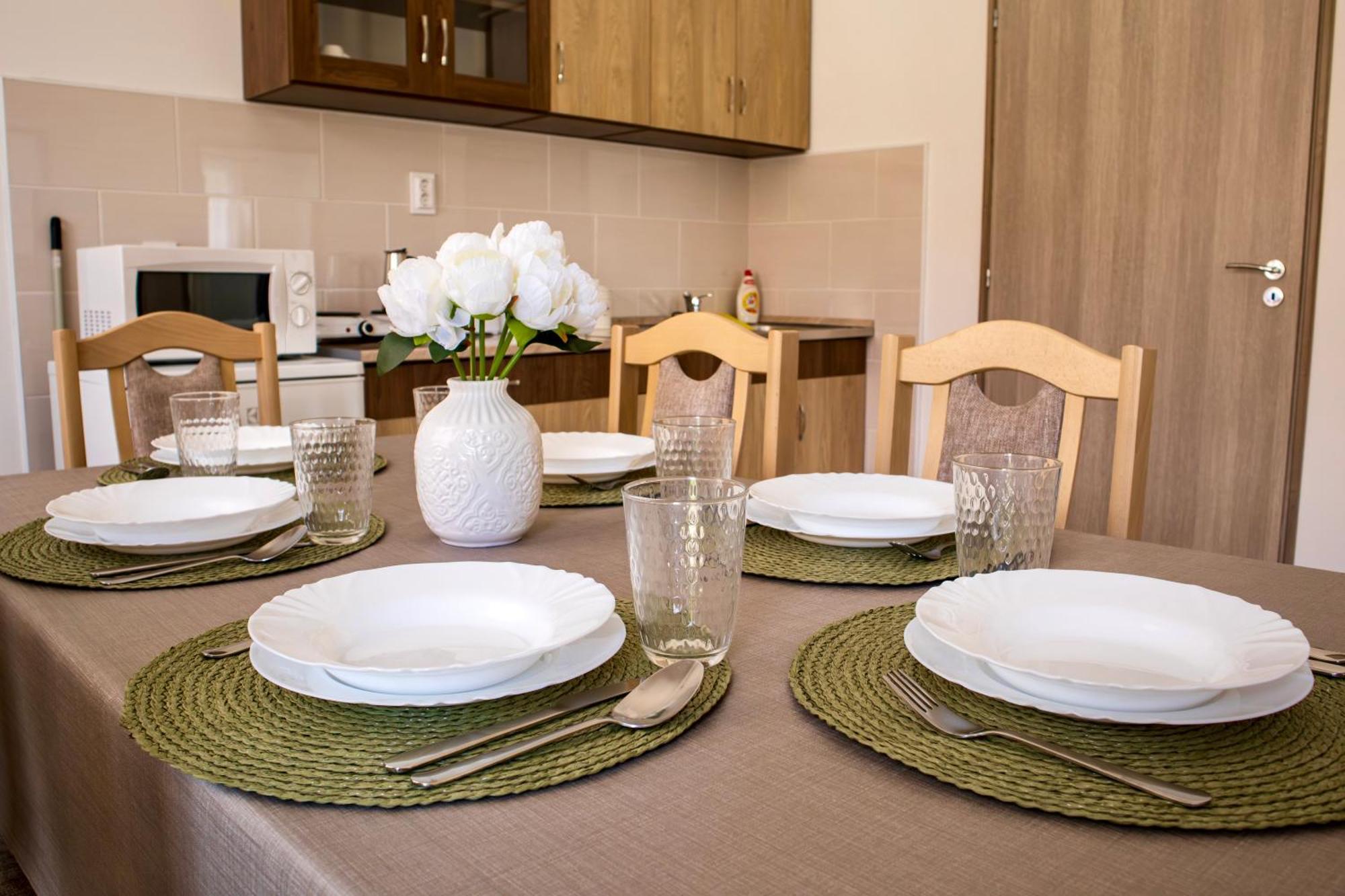 Izisz Apartman Matraterenye Экстерьер фото